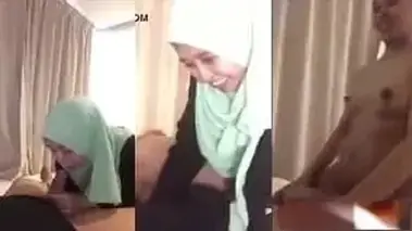 Bokep Skandal Guru Madrasah Jawa Timur 2 Rekaman poster