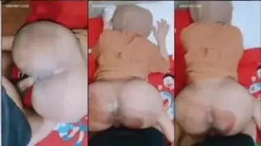 Cewek Pantat Gede Pamer Doggy Ekstrim Crot Dalam poster